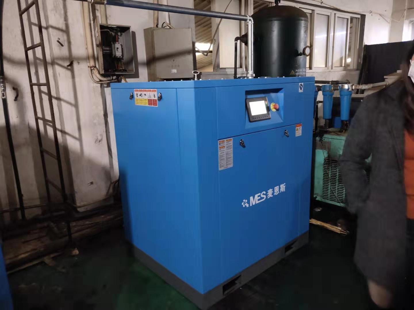 無油空壓機(jī)